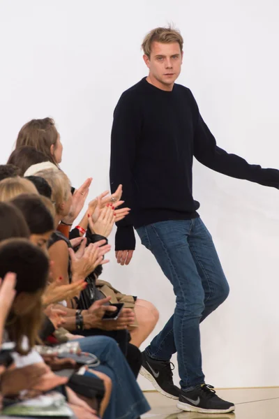 Look 36